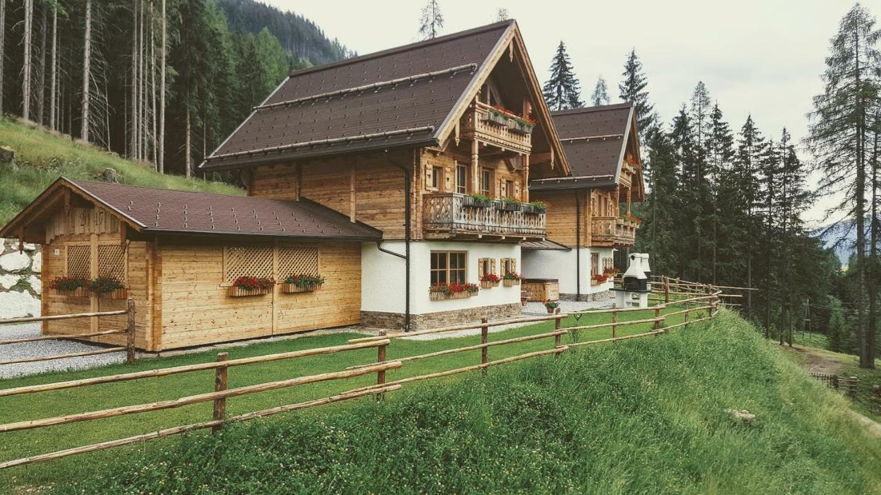 Chalets Almidylle Sankt Martin am Tennengebirge Exterior photo